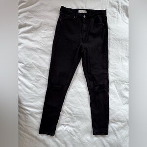 Topshop Jamie Ripped Knee Jeans
